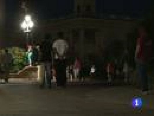 Telediario 1 - En Alicante, perros antidroga en el interior de los institutos