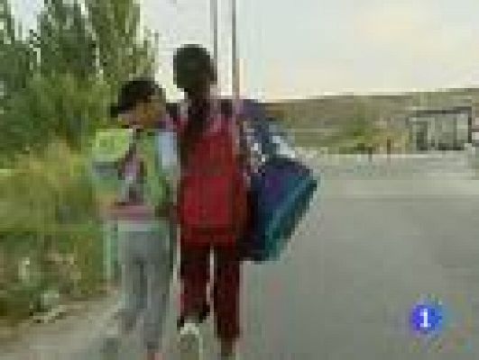 Telediario 1 - Héroes en el cole