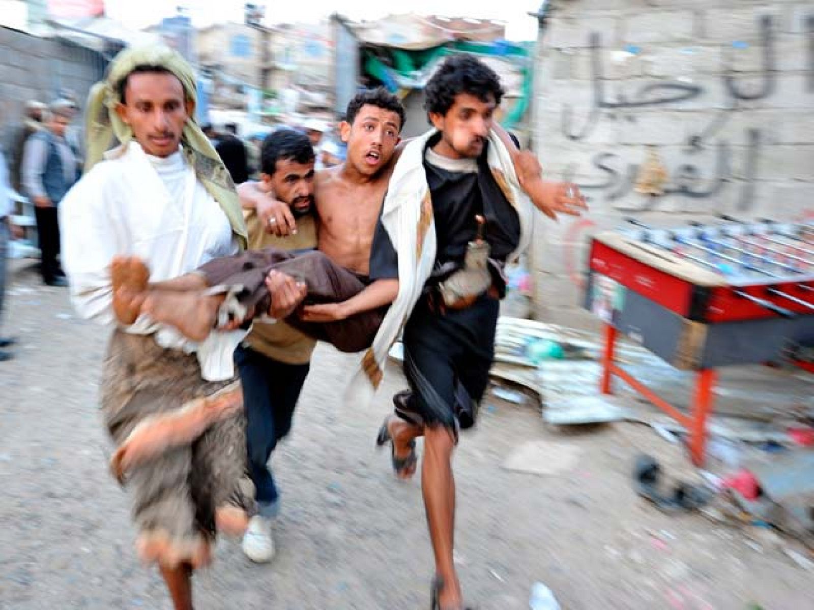 Varios muertos en una violenta jornada en Yemen