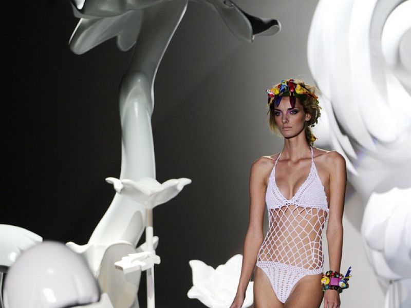 El desfile de Dolores Cortés en Cibeles Fashion Week 2011