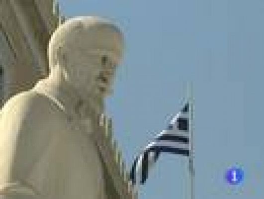 La 'troika' presiona a Grecia