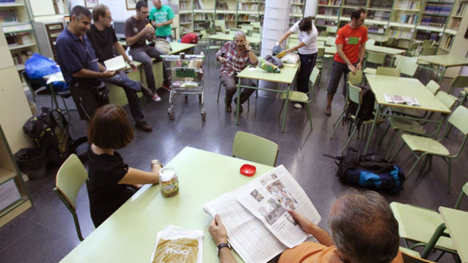 Sin programa: El calendario de concentraciones y huelgas de profesores contra los recortes arranca este martes | RTVE Play