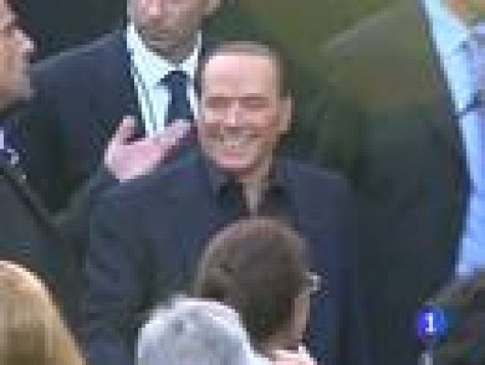 Telediario 1 - S&P rebaja la nota a Italia