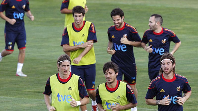 La 'Roja' vuelve a ser la número 1