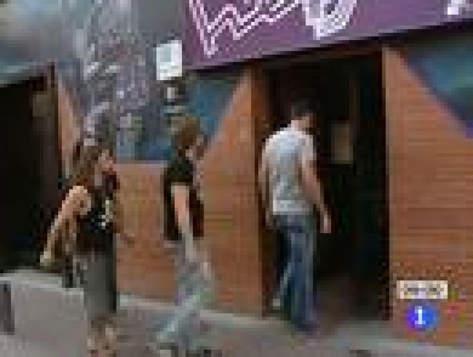 Telediario 1: El grupo de rock 'Marea' saca a la calle su sexto disco tras cuatro años de ausencia  | RTVE Play