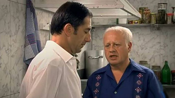 Cuéntame cómo pasó - La crisis tiene la culpa, Paco