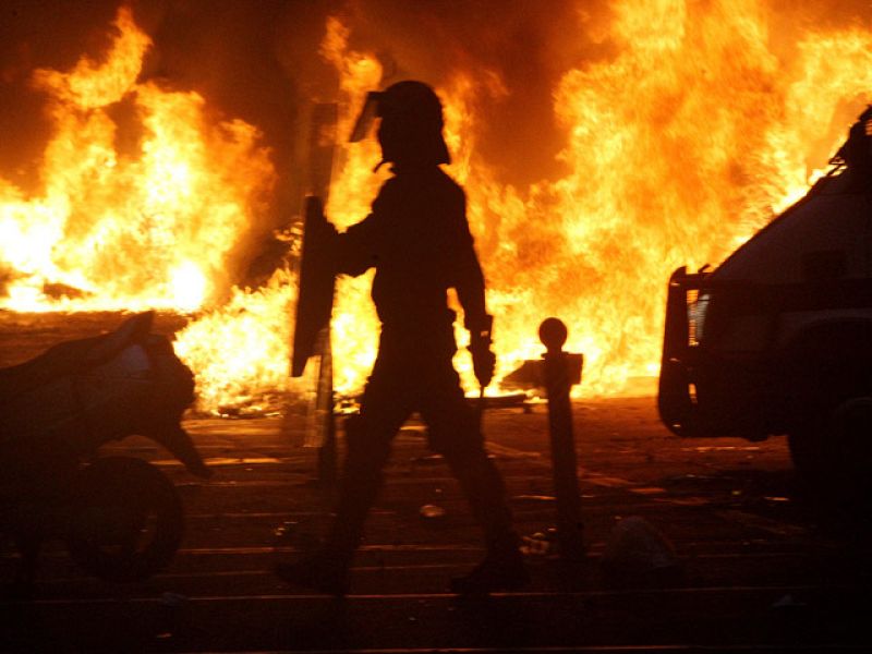 Disturbios en Rekalde tras el cierre de un centro juvenil