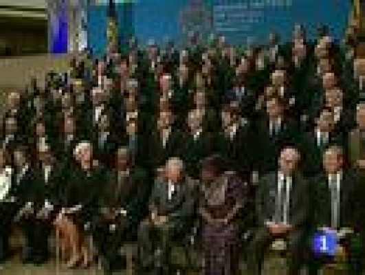 Telediario 1 - Telediario 2 en 4' - 24/09/11