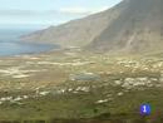 Telediario 1 - Tiembla El Hierro