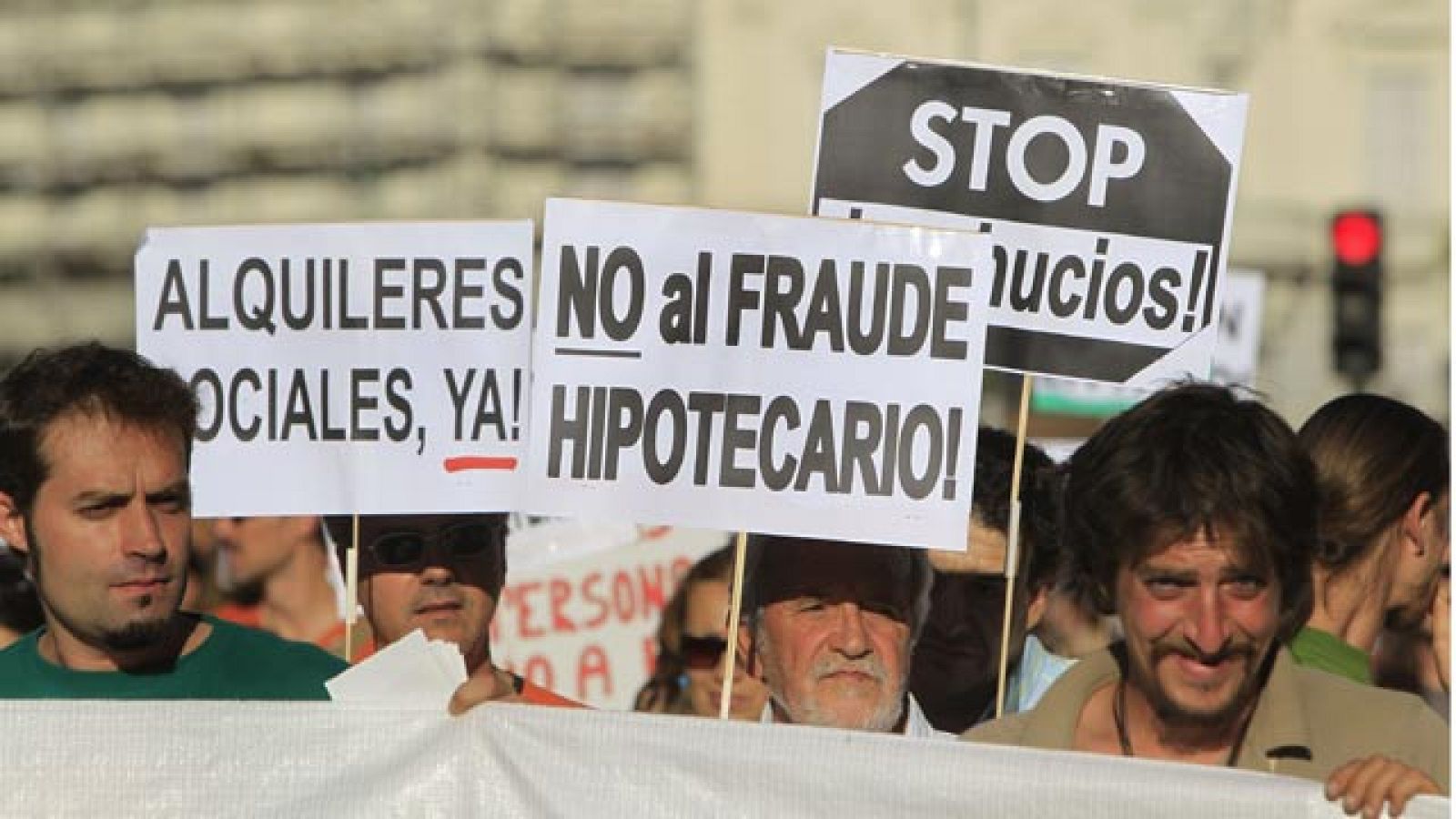 Manifestaciones contra los desahucios y por una vivienda digna | Ver