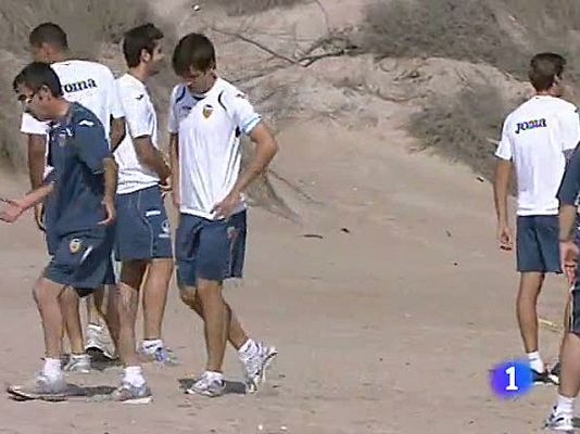 Telediario 1 - El Valencia piensa en la Champions