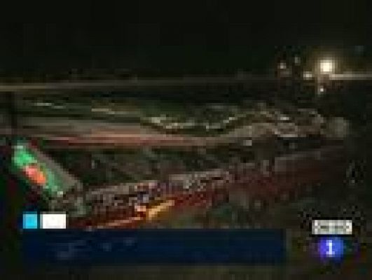 Telediario 1 - Al menos 30 muertos en el accidente de un autobús escolar en Pakistán