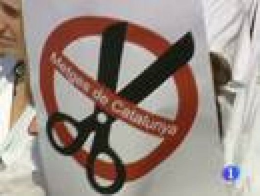 Telediario 1 - Continúan los recortes de sanidad