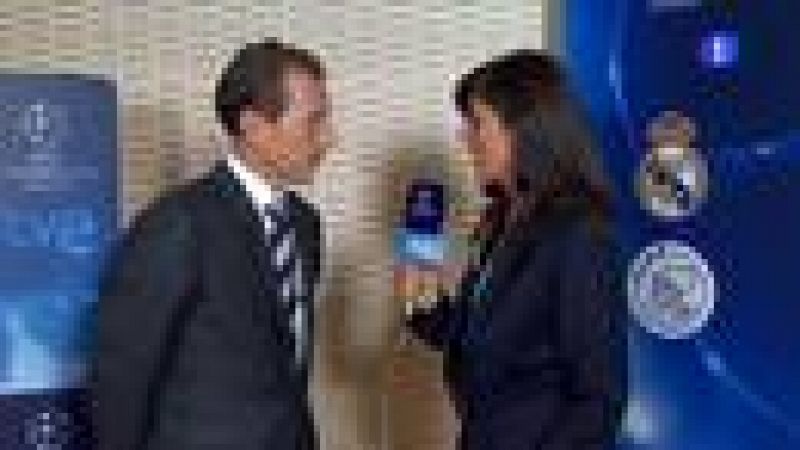 El director de Relaciones Institucionales del Real Madrid, Emilio Butragueño, ha felicitado a su equipo por la victoria ante el Ajax. Cree que los tres han sido  grandes goles, en especial el de Cristiano Ronaldo. 