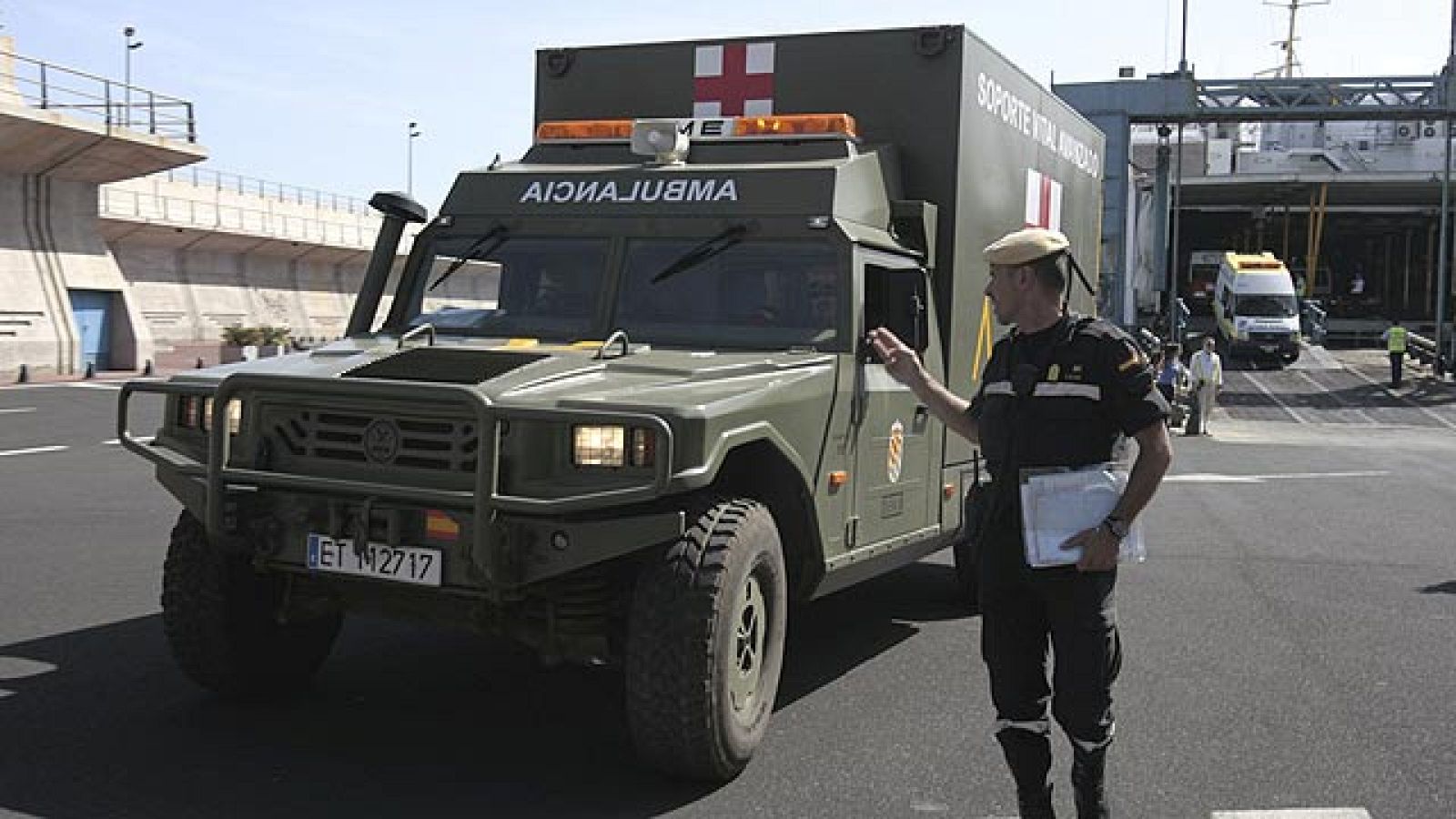 Más Gente - La UME busca terrenos en el Hierro para levantar un campamento