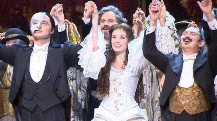 Telediario 1 - "El fantasma de la ��pera"