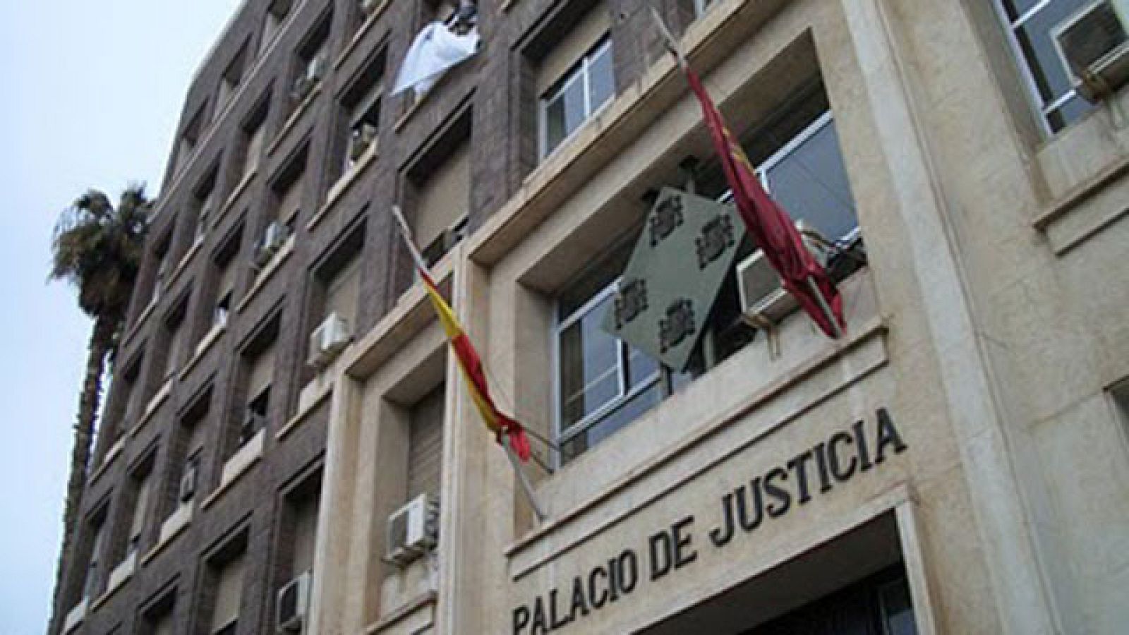 La Audiencia de Murcia dice que 'zorra' no es un insulto para una mujer | Ver