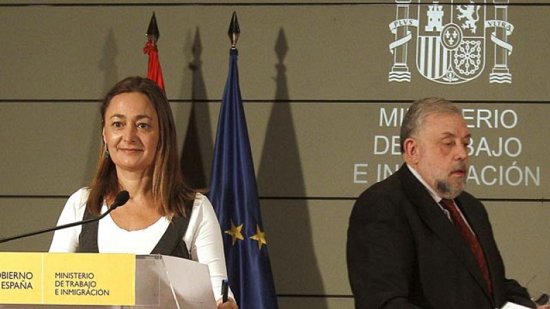 Trabajo ve "díficil" cumplir las previsiones de paro y crecimiento