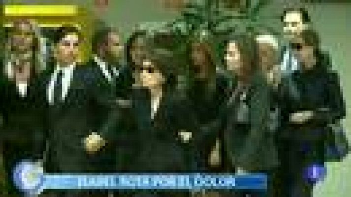 +Gente - Preysler se despide de su hermana