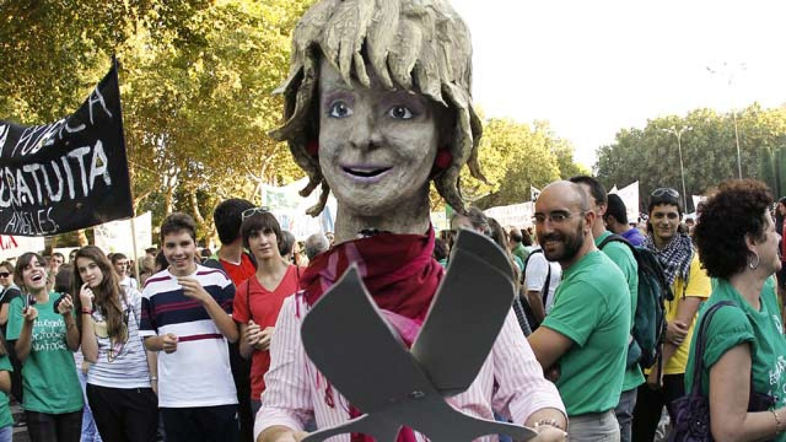 Nueva jornada de huelga en Educación en Madrid y Castilla-La Mancha - Informativo 24h | Ver