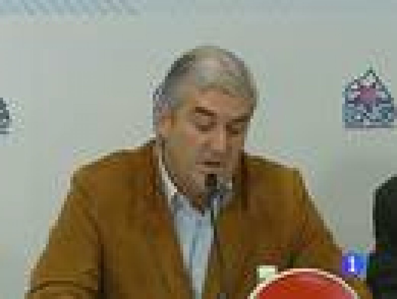 Dimite el diputado del BNG Fernando Blanco para defenderse de los supuestos cobros irregulares