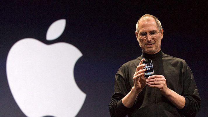  - Muere Steve Jobs, fundador de Apple
