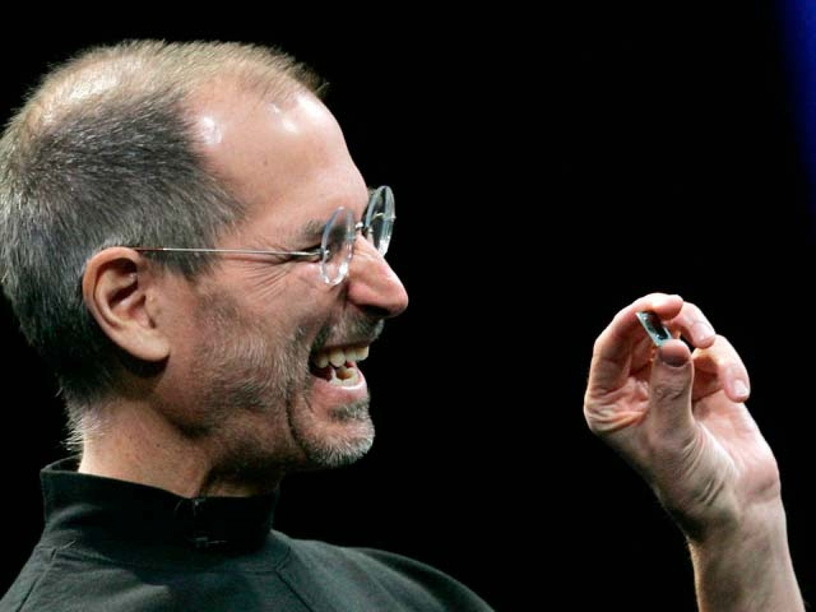 Uno de los discursos más importantes y reveladores de Steve Jobs fue el que protagonizó durante el inicio del curso de la Universidad de Stanford, en 2005. "Recordar que voy a morir pronto es la herramienta más importante que he encontrado para ayudarme a tomar las grandes decisiones en la vida. Debido a que casi todo, las expectativas externas, el orgullo, el temor a la vergüenza o al fracaso; todo eso desaparece frente a la la muerte, dejando sólo lo que es verdaderamente importante." "Recordar que se va a morir es la mejor manera que conozco para evitar la trampa de pensar que tenéis algo que perder. Ya estáis desnudos. No hay ninguna razón para no seguir a vuestro corazón", dijo entonces a los estudiantes.