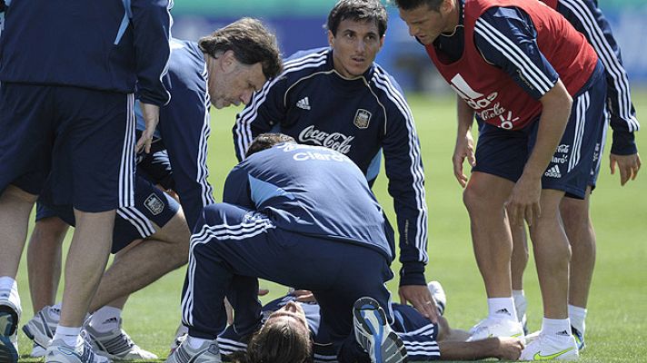  - Demichelis da el susto con Argentina