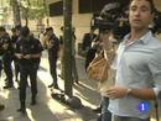 Telediario 1 - Juicio frente a los indignados