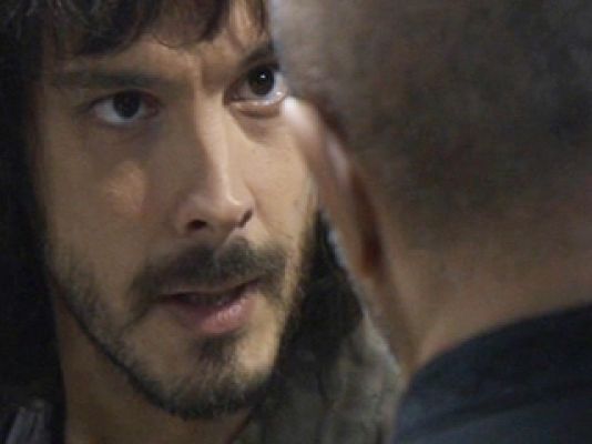 Águila Roja - Gonzalo se enfrenta a Juan