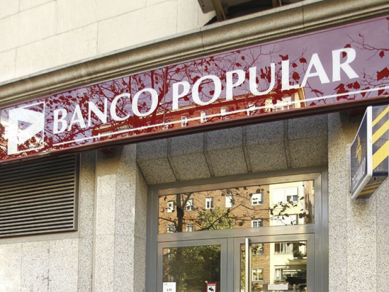 El Banco Popular ultima la compra del Pastor y sus acciones son suspendidas de cotización 