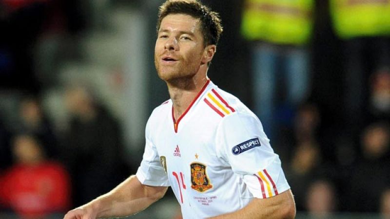 Xabi Alonso y Ramos siguen en la selección 