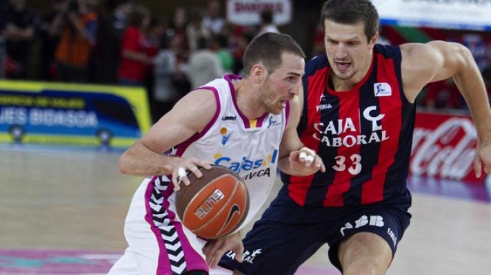 Telediario 1 - El Caja Laboral debuta con victoria