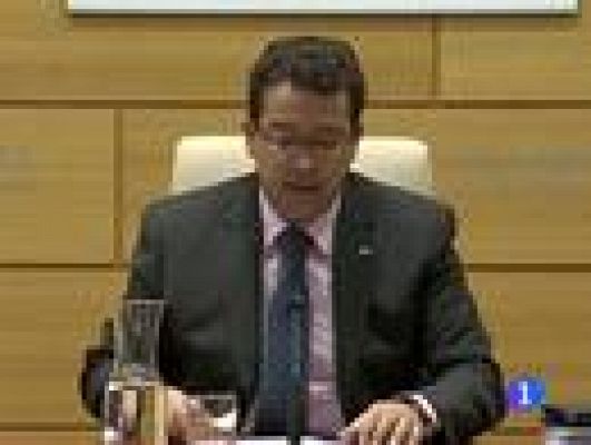 Telediario 1 - Cargos a familiares en Extremadura