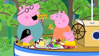 Captain daddy pig