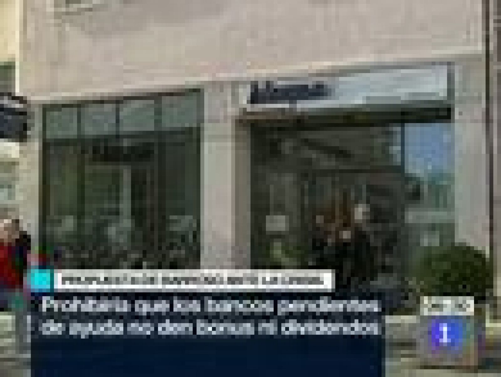 Los expertos confirman que la erupción volcánica submarina de El Hierro tiene dos focos.