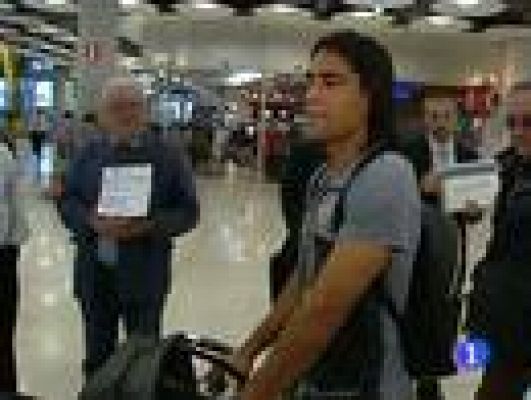 Telediario 1 - Vuelta a casa de los internacionales