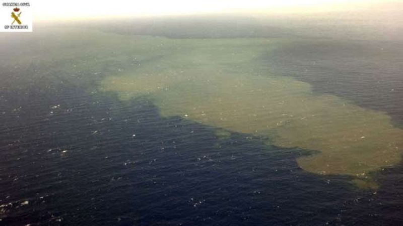 Más Gente - Aparece una mancha verde en El Hierro