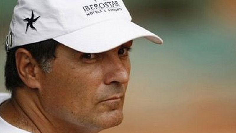 El entrenador de Rafa Nadal, su tío Toni Nadal, ha asegurado que su sobrino ha perdido en Shanghái porque "no ha afrontado bien las situaciones complicadas" y ha jugado a remolque de Mayer. "Su derecha no ha funcionado y no ha logrado buenos reveses"