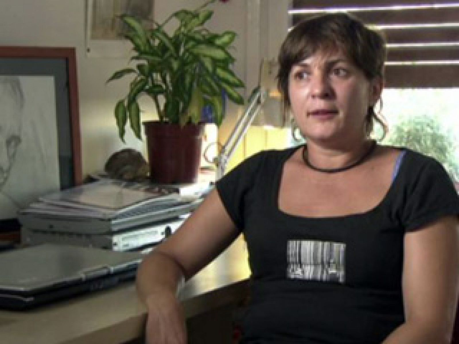 SIDA, una enfermedad silenciosa y oculta - Crónicas | Ver