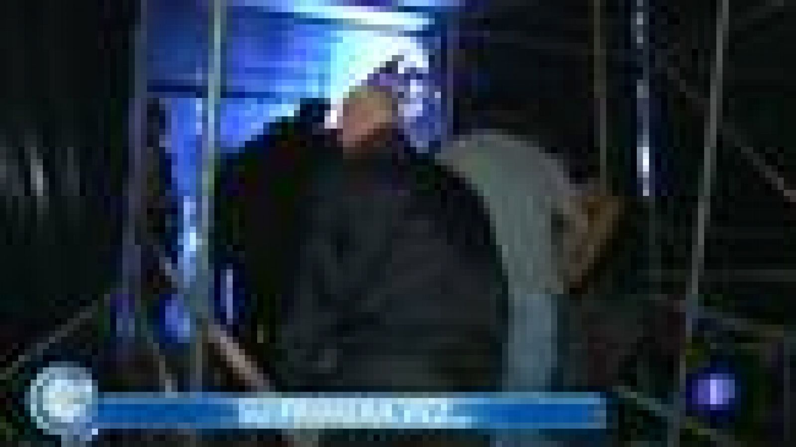 Más Gente - La primera vez - Melendi