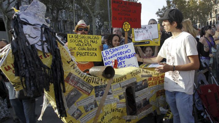 Telediario 1 - Telediario 2 en 4' - 15/10/11