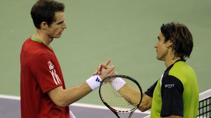  - Murray suda para ganar a Ferrer