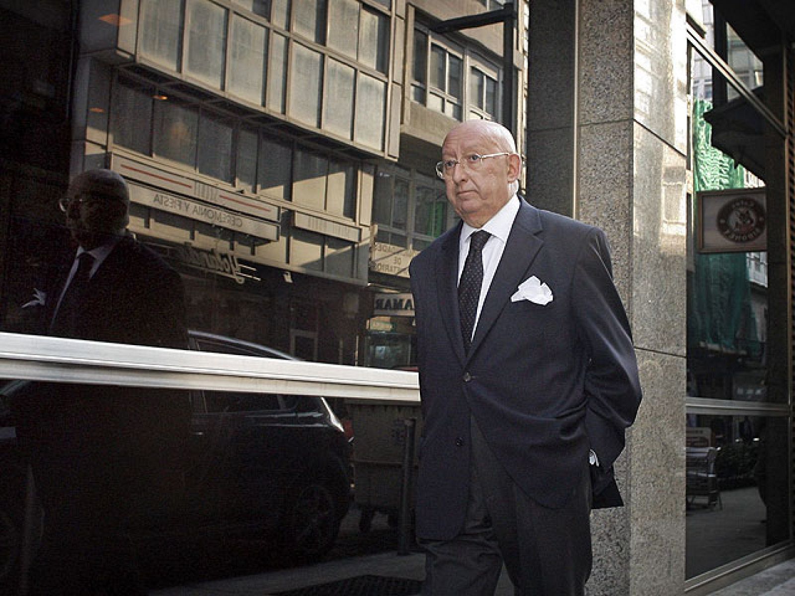 NovacaixaGalicia Banco negocia acuerdos para la renuncia de exdirectivos a indemnizaciones