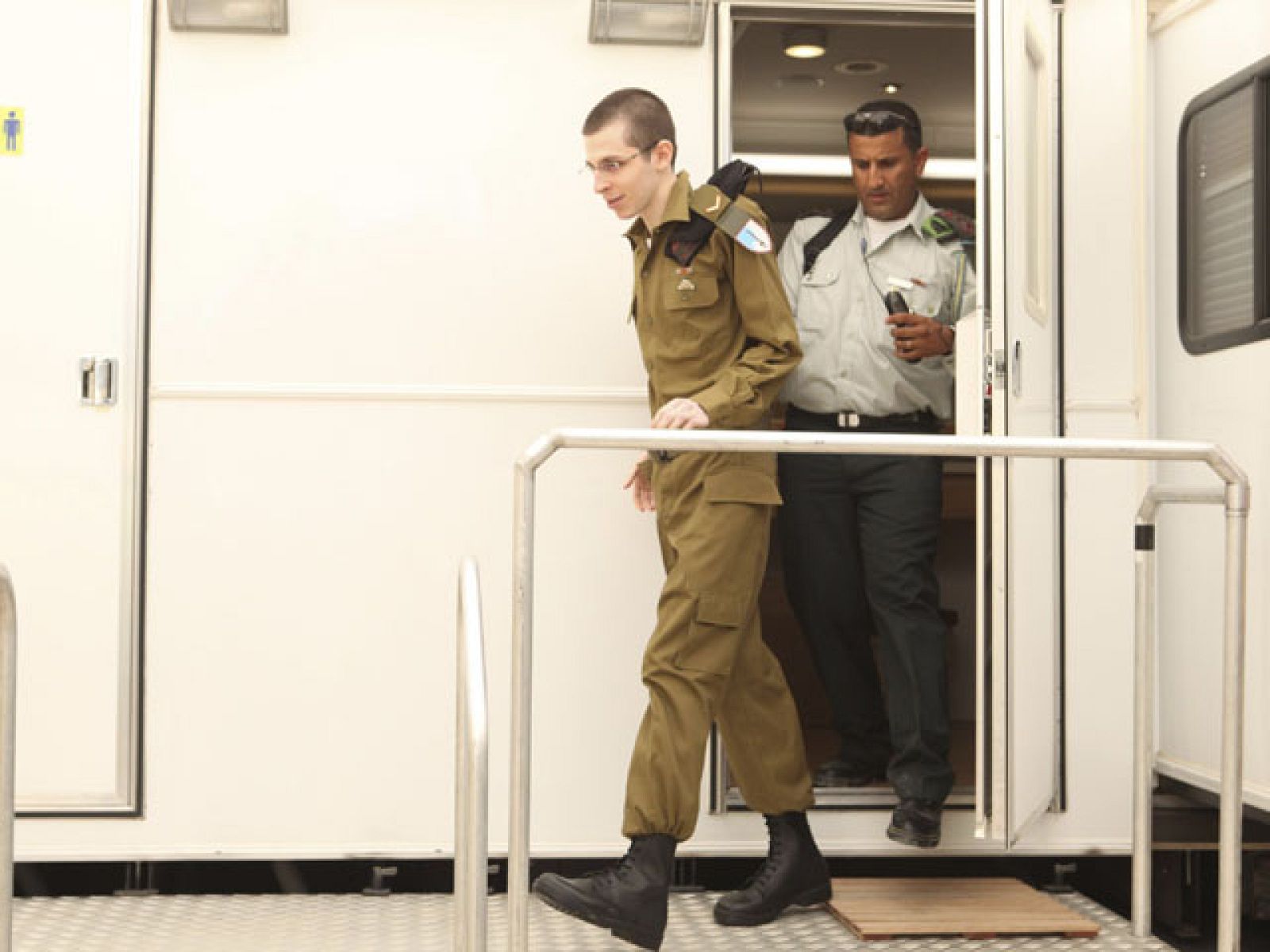 Shalit por un millar de palestinos, ¿por qué ahora? 