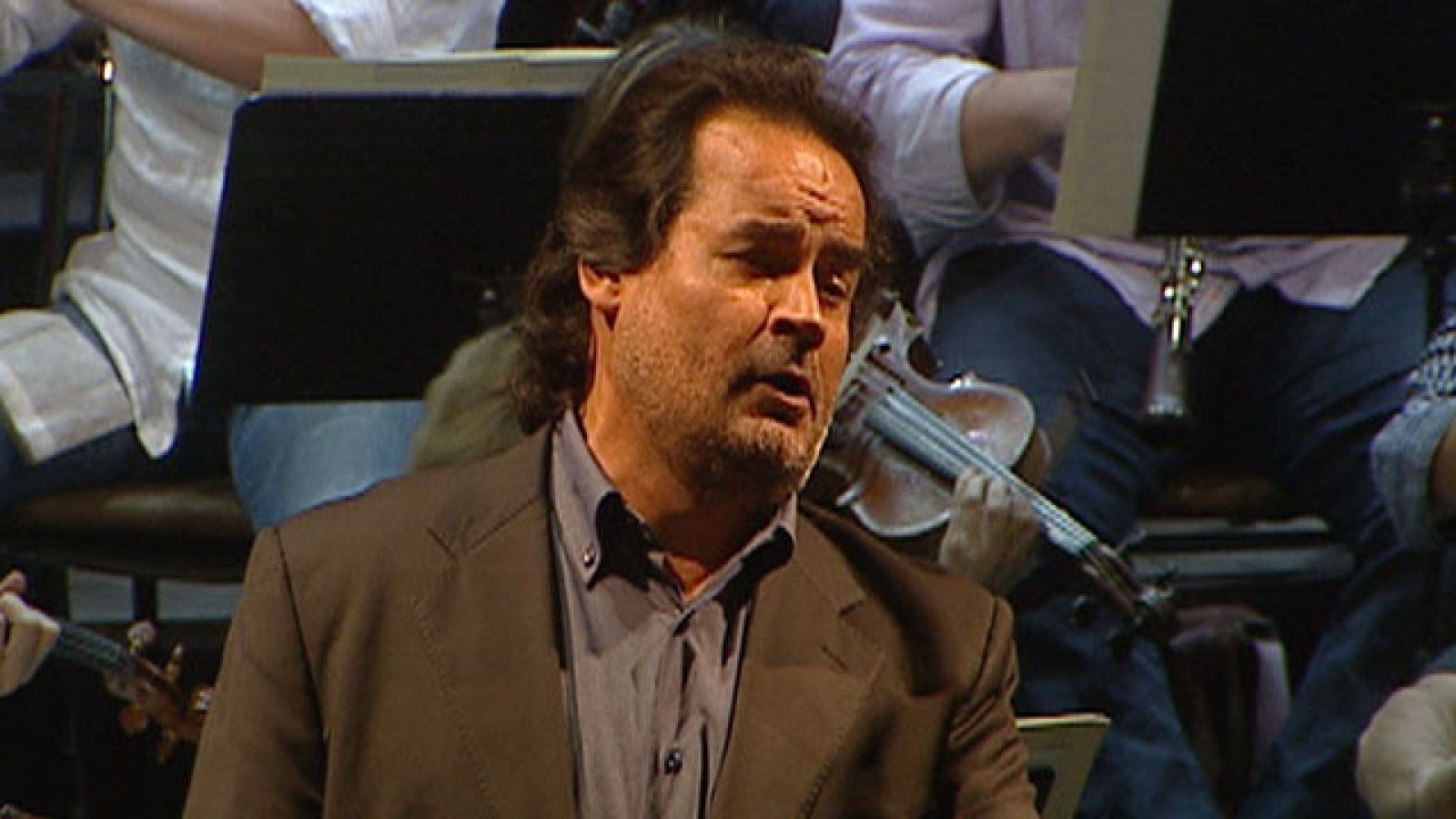 El tenor José Bros,celebra en el Teatro de la Zarzuela sus 20 años en los escenarios