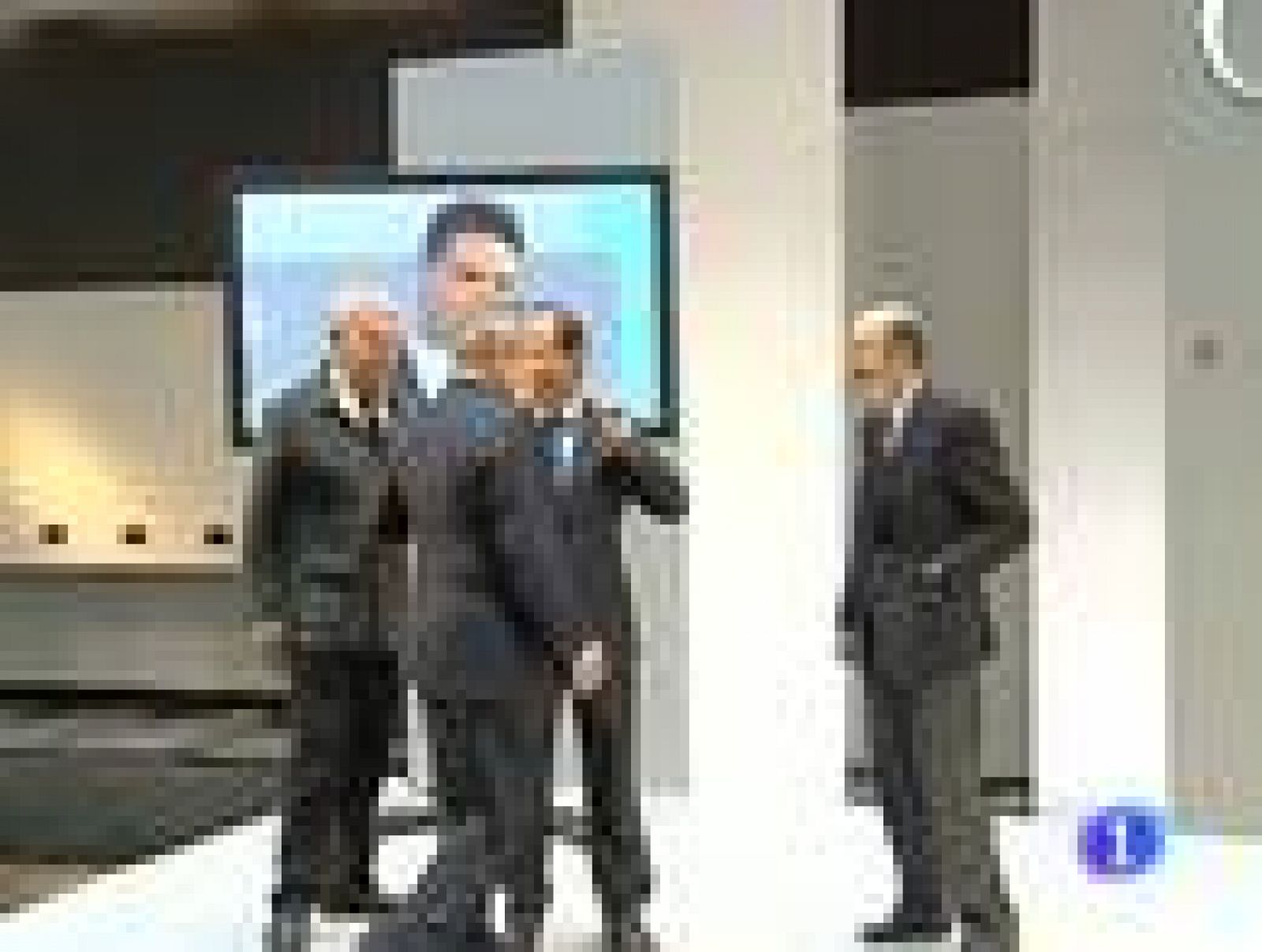Elecciones generales 2011: Rubalcaba recibe elogios | RTVE Play