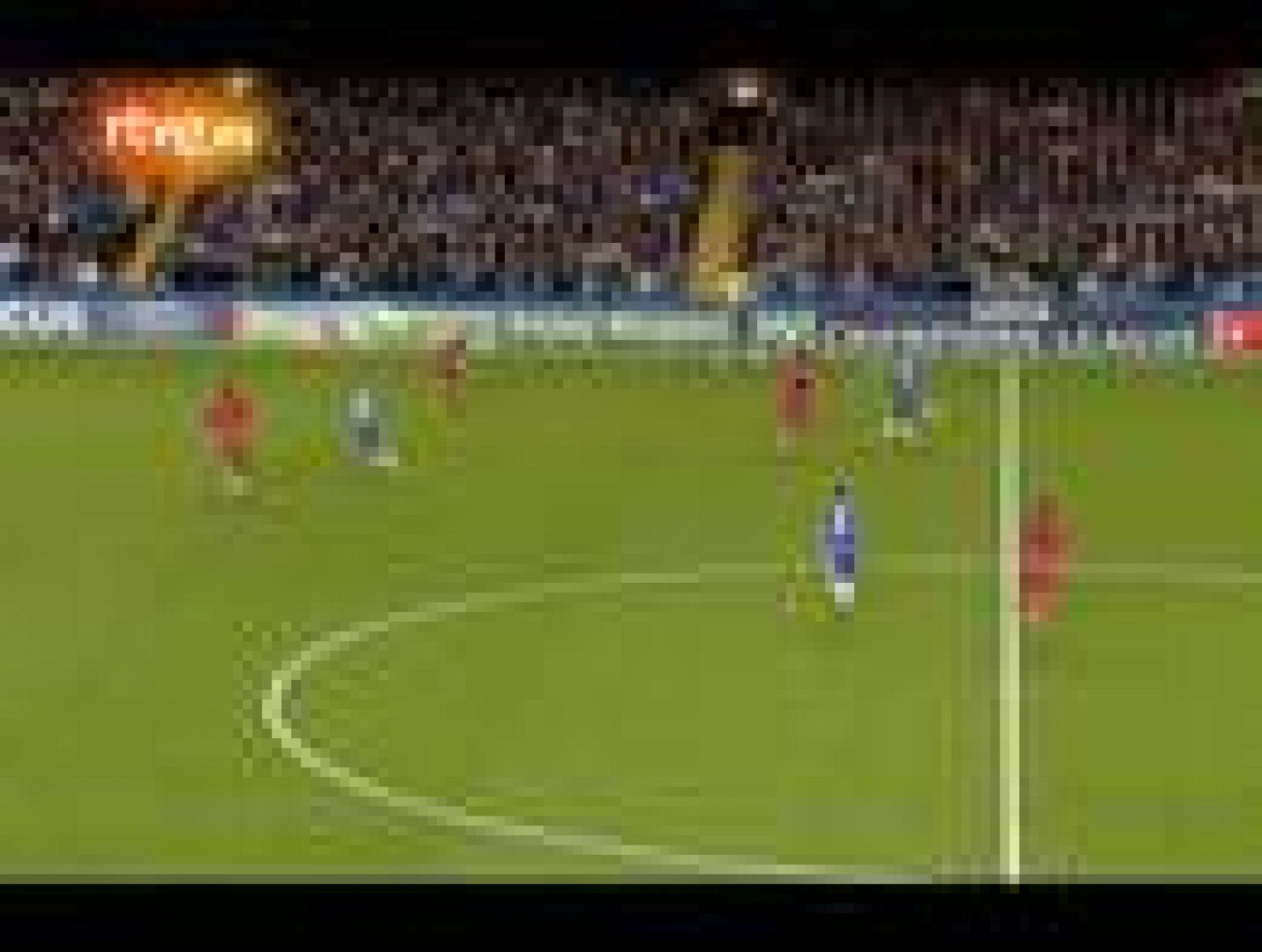 Golazo de cabeza de Torres (3-0) | RTVE Play