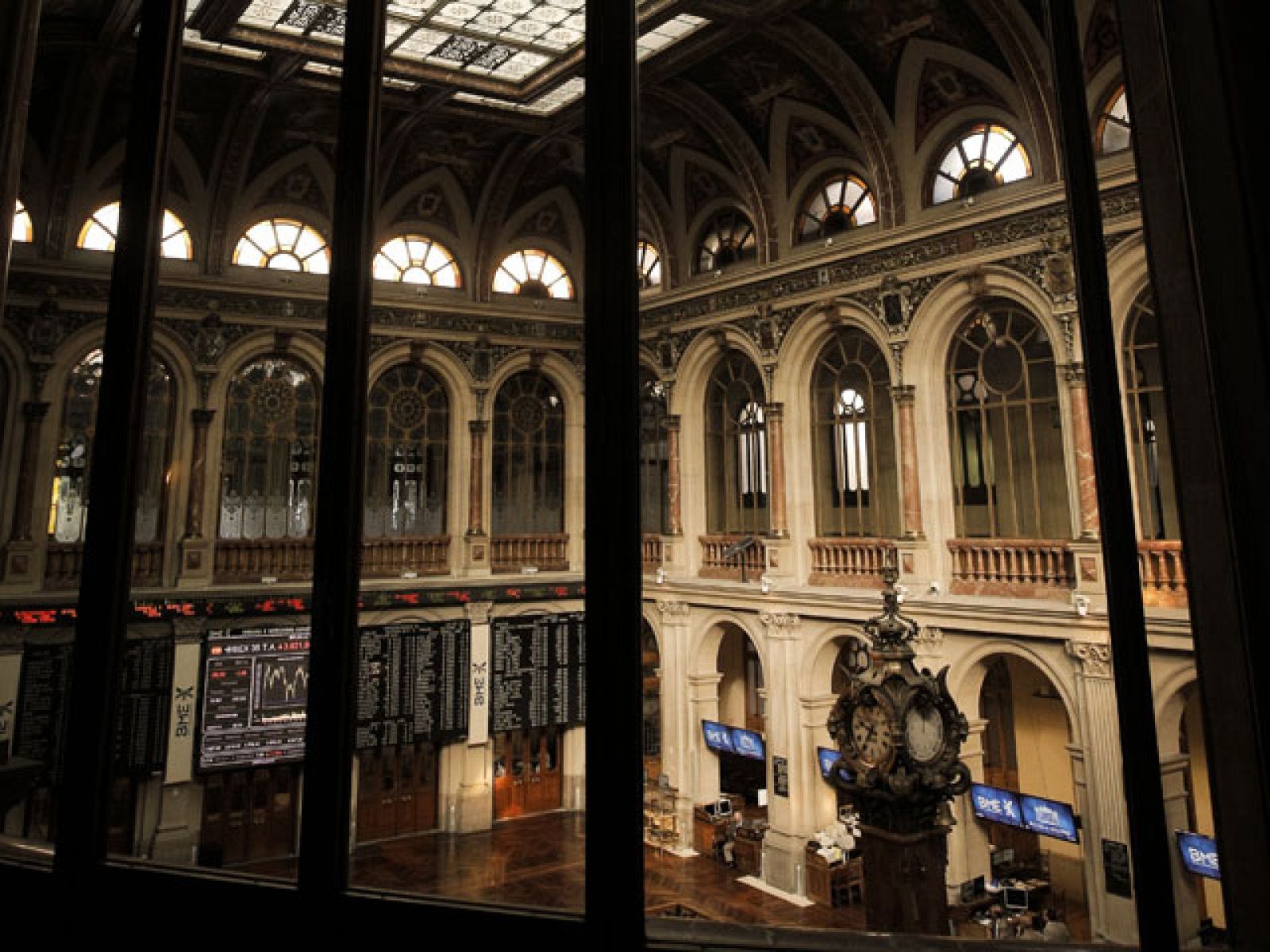 Las Bolsas europeas caen por las dudas sobre la cumbre de la UE 