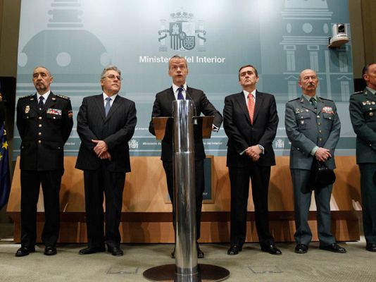  - Camacho felicita a la policia